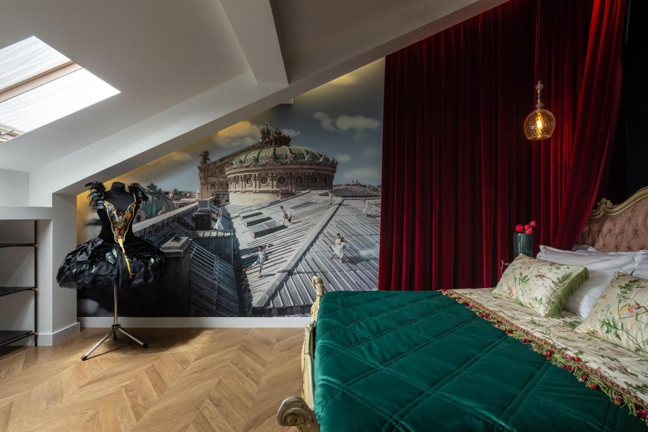 Mola Mola Apart Hotel リヴィウ エクステリア 写真